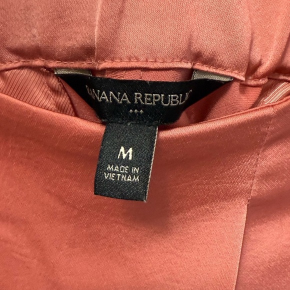 Banana Republic Terracotta Wide Leg Size Medium Shorts - Picture 2 of 3